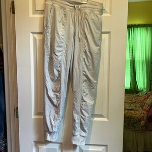 Lululemon Gray Dance Studio Jogger Size 6
